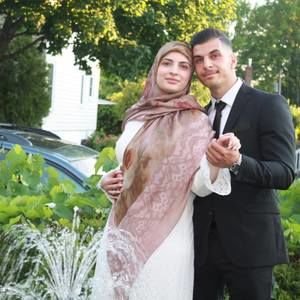 Meet your Posher, Fatima